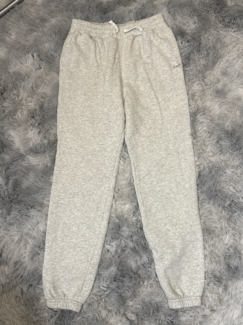 Abercrombie Kids Gray Fleece Jogger Sweatpants Girls Size 15/16 Lounge Pants